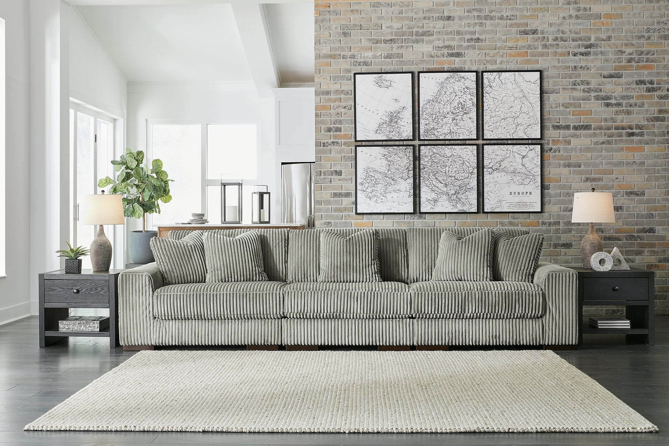 Lindyn Sectional Sofa