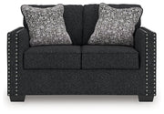 Jasmine Peaks Loveseat