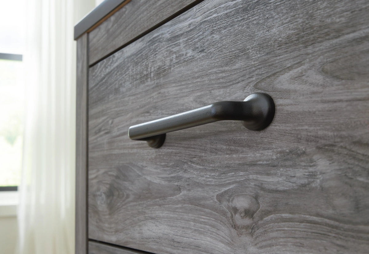 Bronyan Chest of Drawers