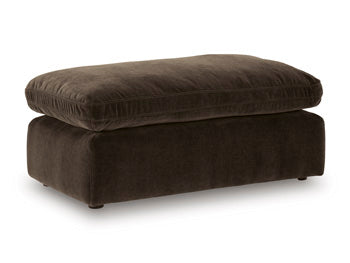 Maxton Heights Ottoman