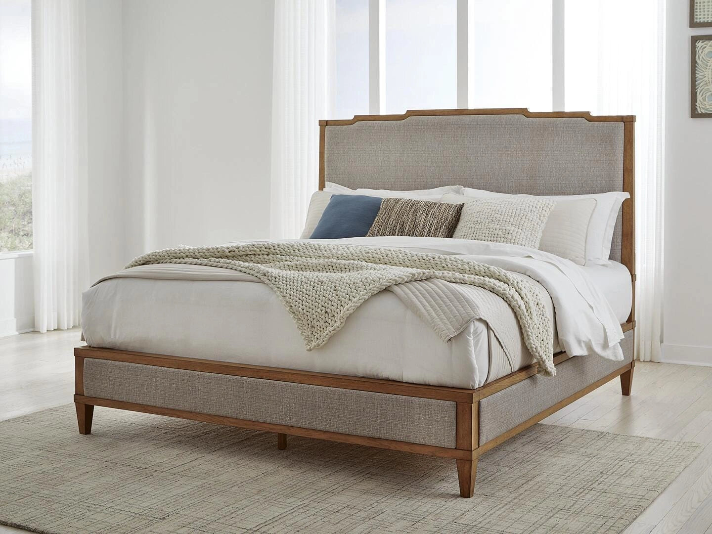 Sharlance Bedroom Set