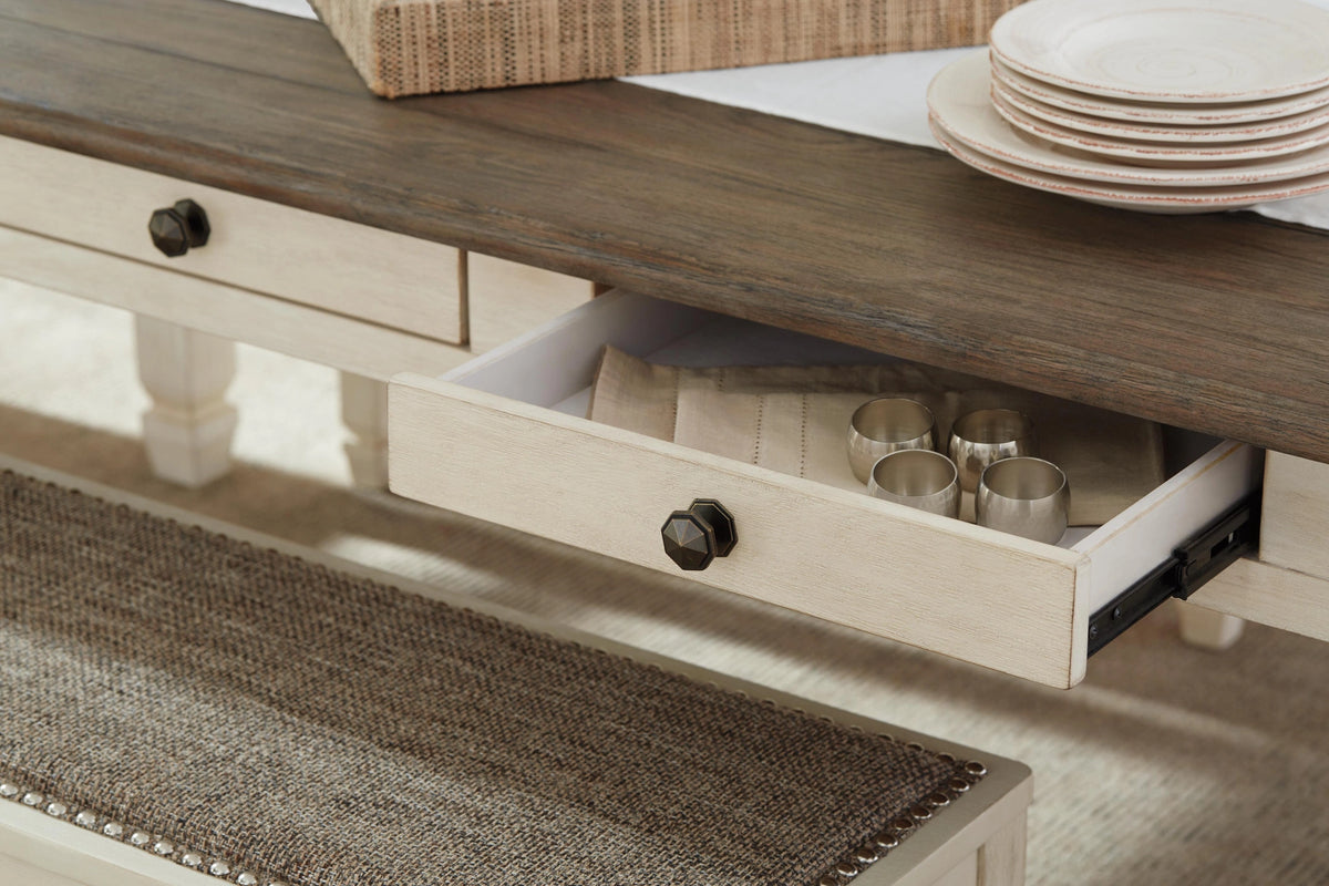Bolanburg Dining Table