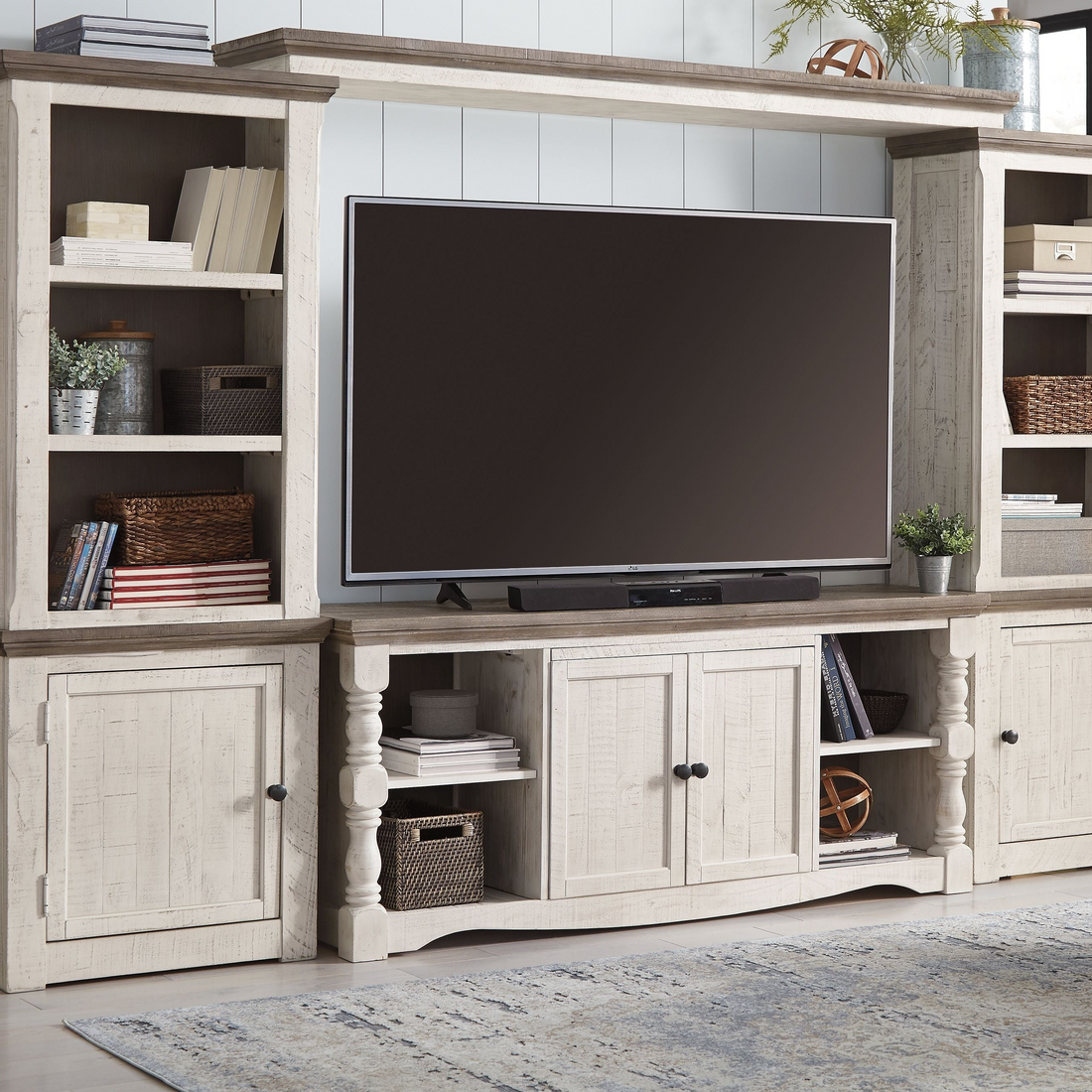 Detroit Furniture (MI)
