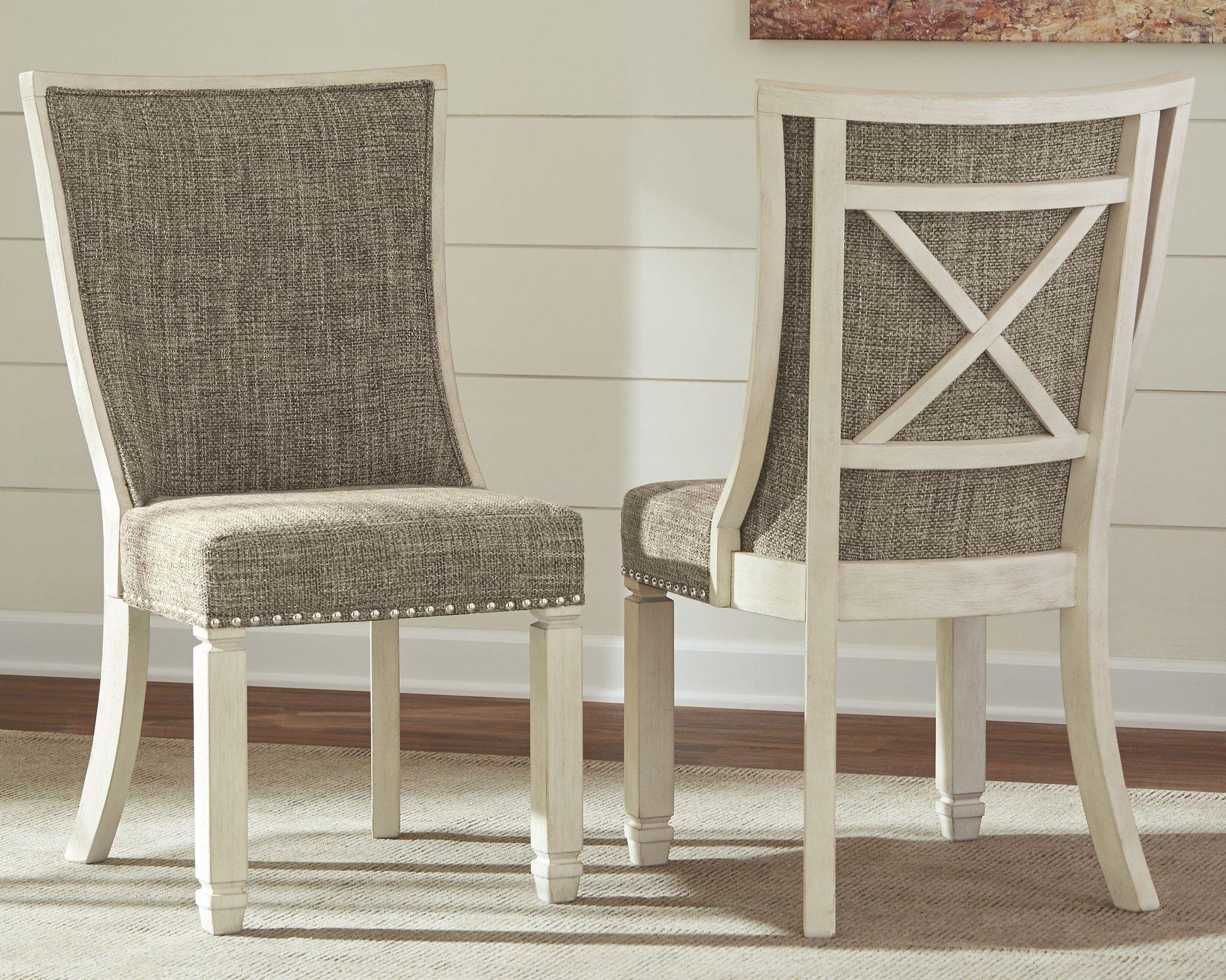 Bolanburg Dining Set