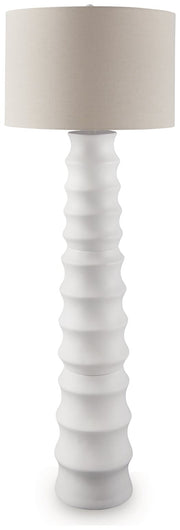 Veraleigh Floor Lamp