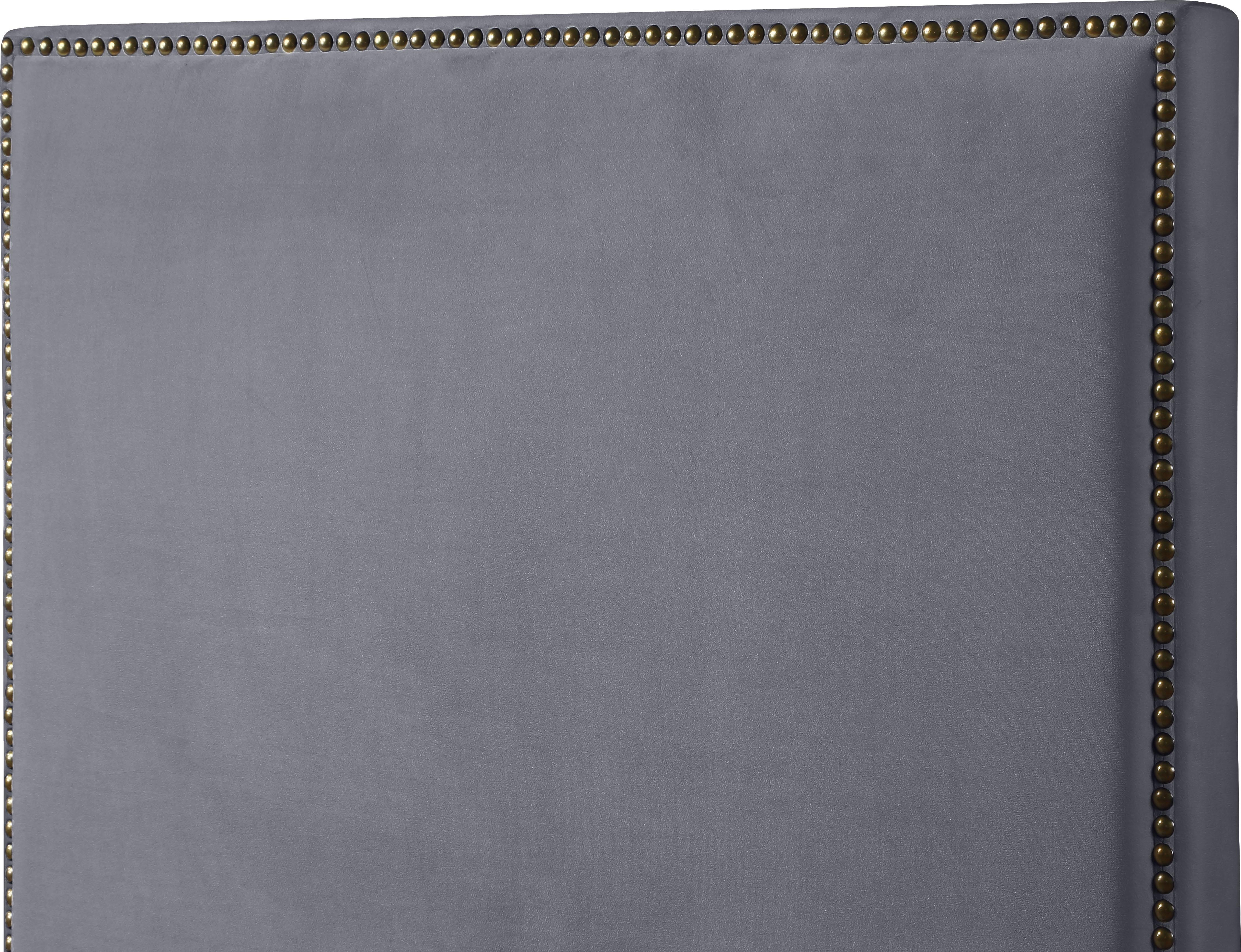 Harlie Grey Velvet Full Bed