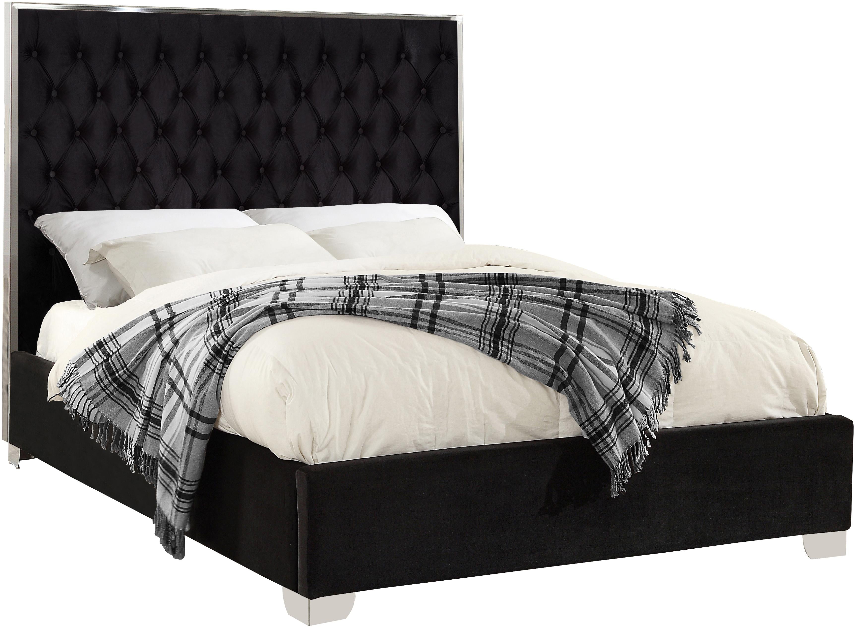 Lexi Black Velvet Full Bed