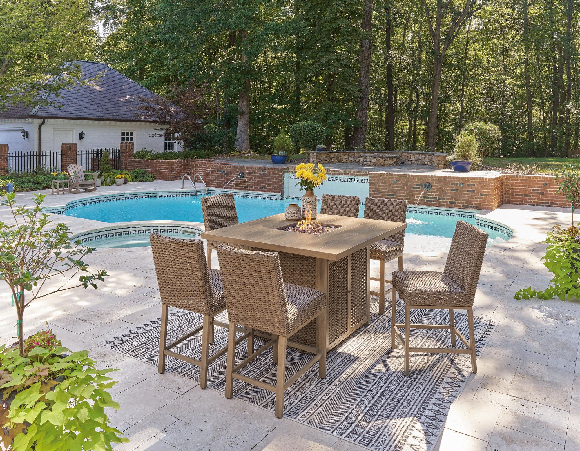 Walton Bridge Outdoor Dining Set