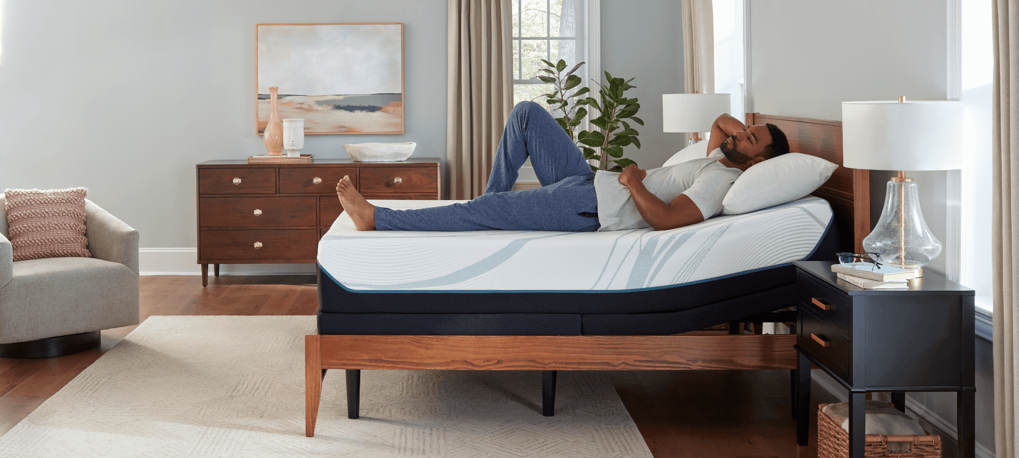 Tempur-Pedic Adapt Medium Hybrid Mattress