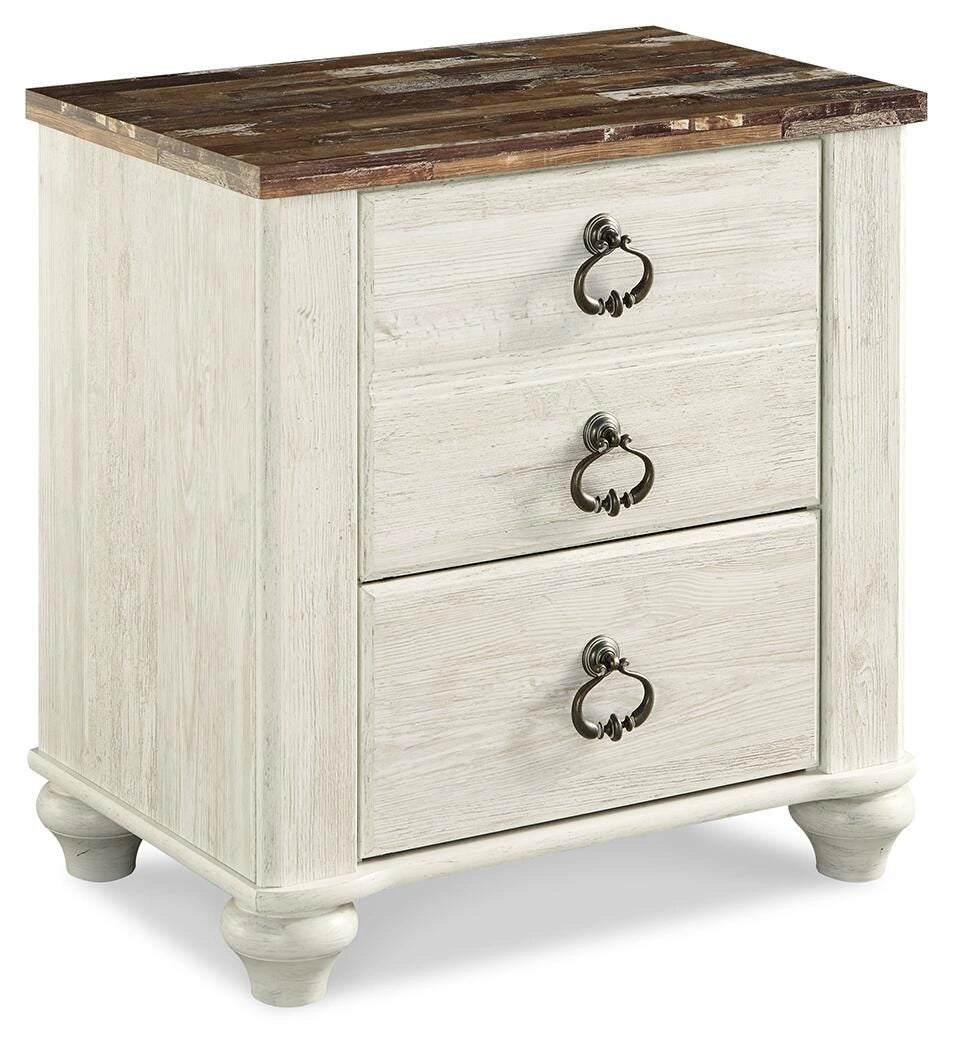 Willowton Panel Bed with Mirrored Dresser & 2 Nightstands